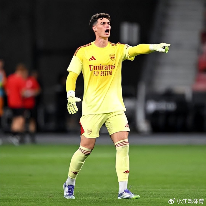 0-2落败揭示阿森纳四冠梦碎，凯帕失手成为转折